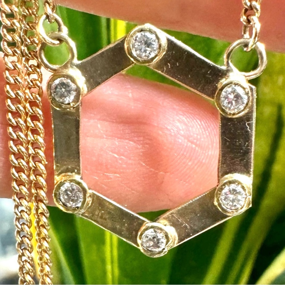 E.DeHaven 14k Diamond honeycomb pendant Necklace